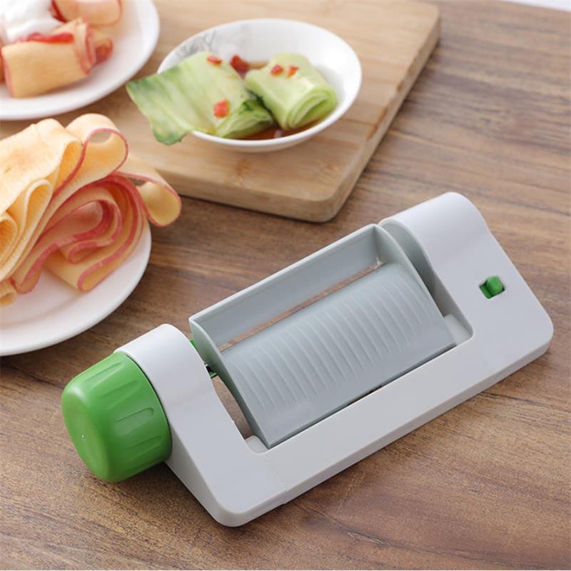 New Plastic Apple Pear Slicer  - Home Cooking Services recension och pris
